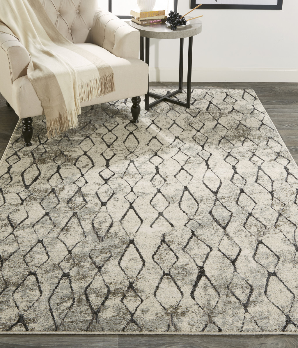 10" X 14" Ivory Gray And Taupe Abstract Stain Resistant Area Rug