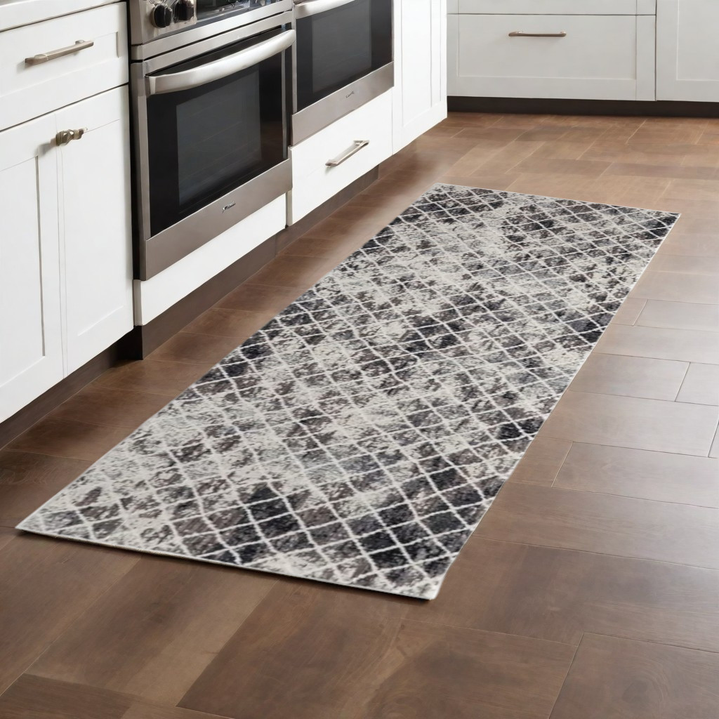 8" Gray and Ivory Abstract Runner Rug