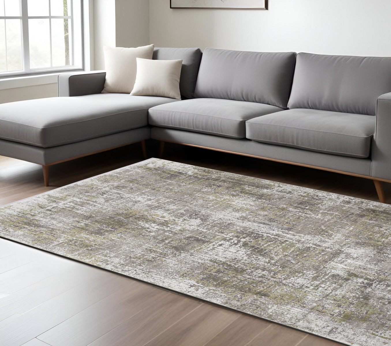 7" X 10" Gray and Ivory Abstract Non Skid Area Rug With Fringe