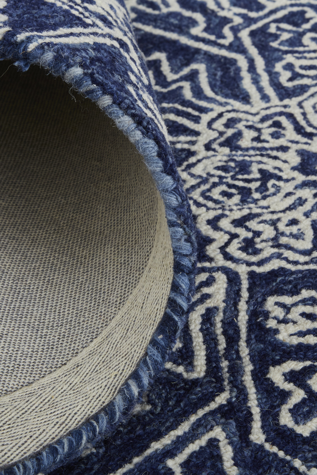 8" X 10" Blue and Ivory Wool Floral Hand Tufted Area Rug