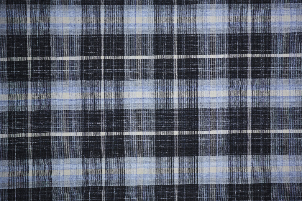 8" X 10" Black Blue And White Abstract Hand Woven Stain Resistant Area Rug