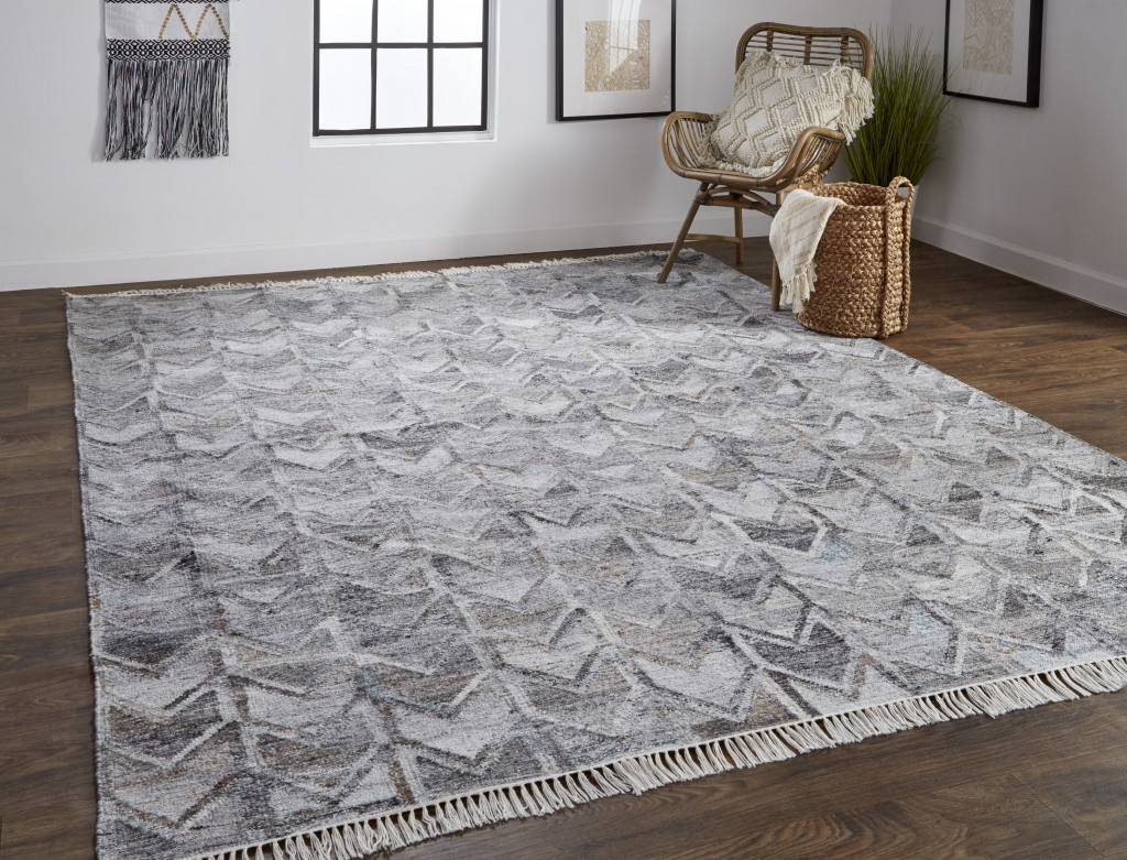 2' X 3' Gray Silver And Taupe Geometric Hand Woven Stain Resistant Area Rug With Fringe-512445-1