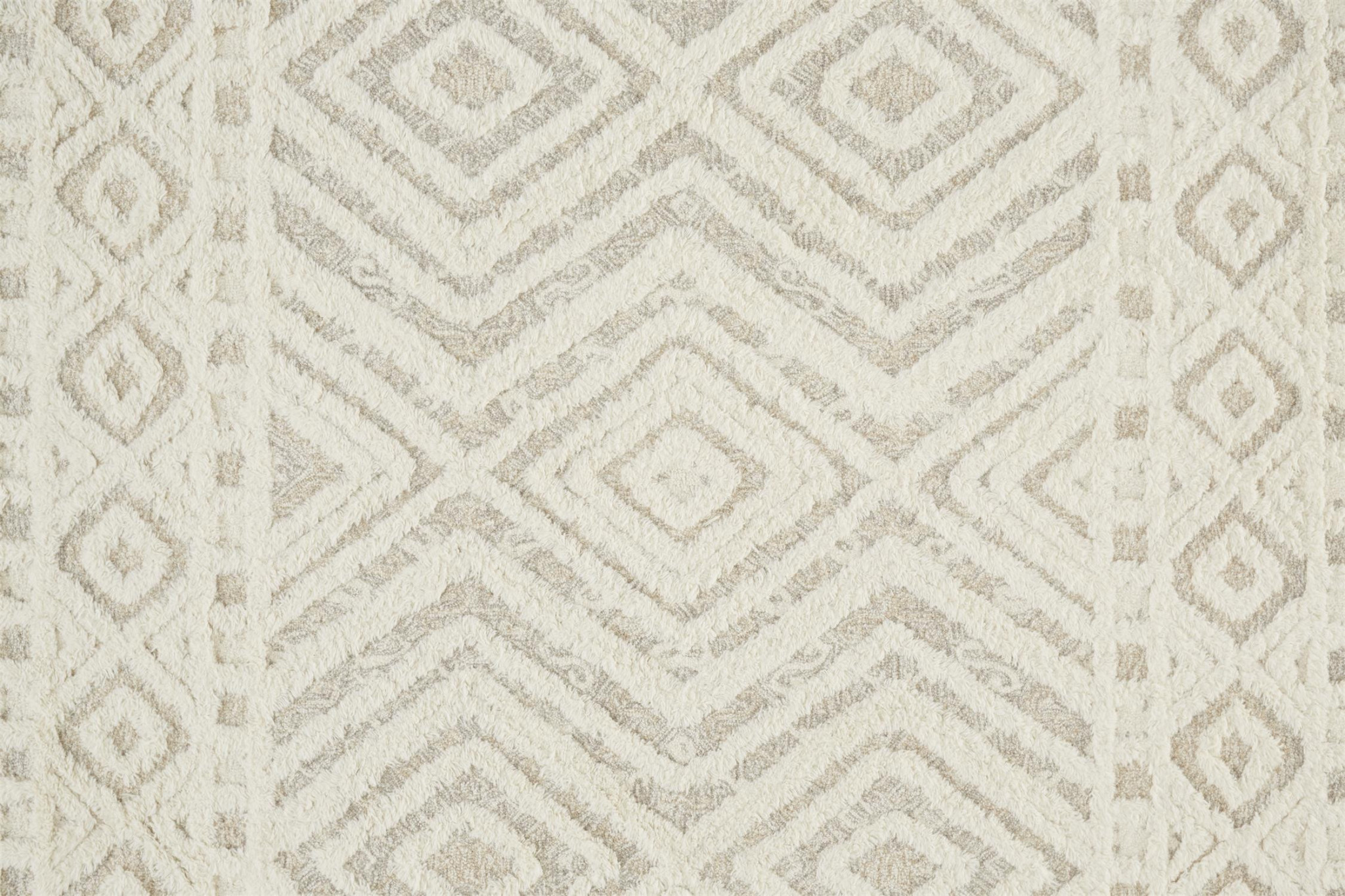 5" X 8" Ivory And Tan Wool Geometric Tufted Handmade Stain Resistant Area Rug
