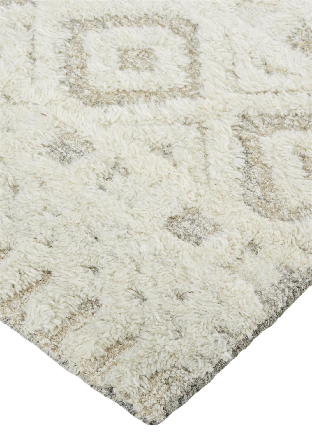8" X 10" Ivory And Tan Wool Geometric Tufted Handmade Stain Resistant Area Rug