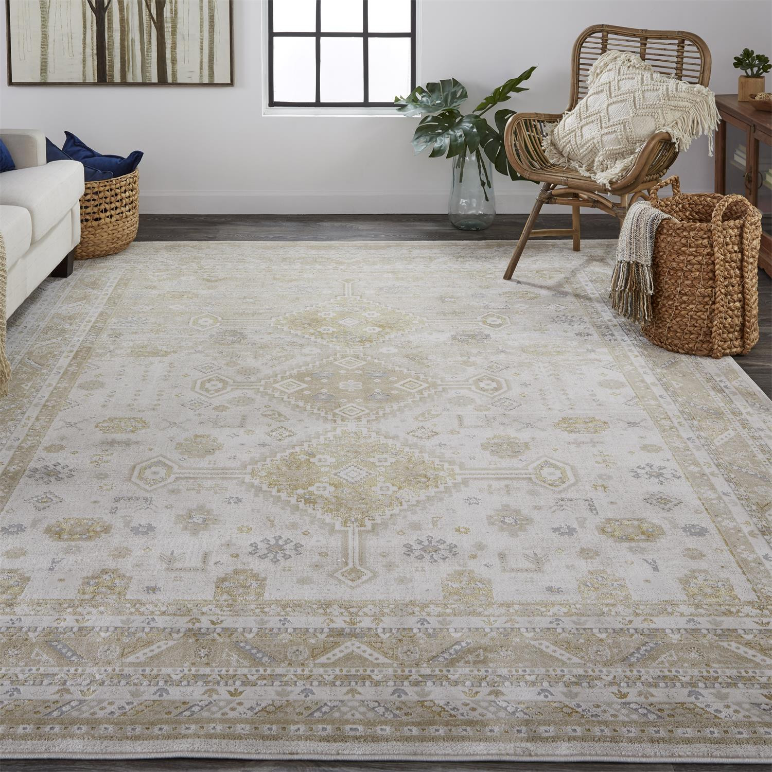 4" X 6" Gold and Ivory Floral Non Skid Area Rug