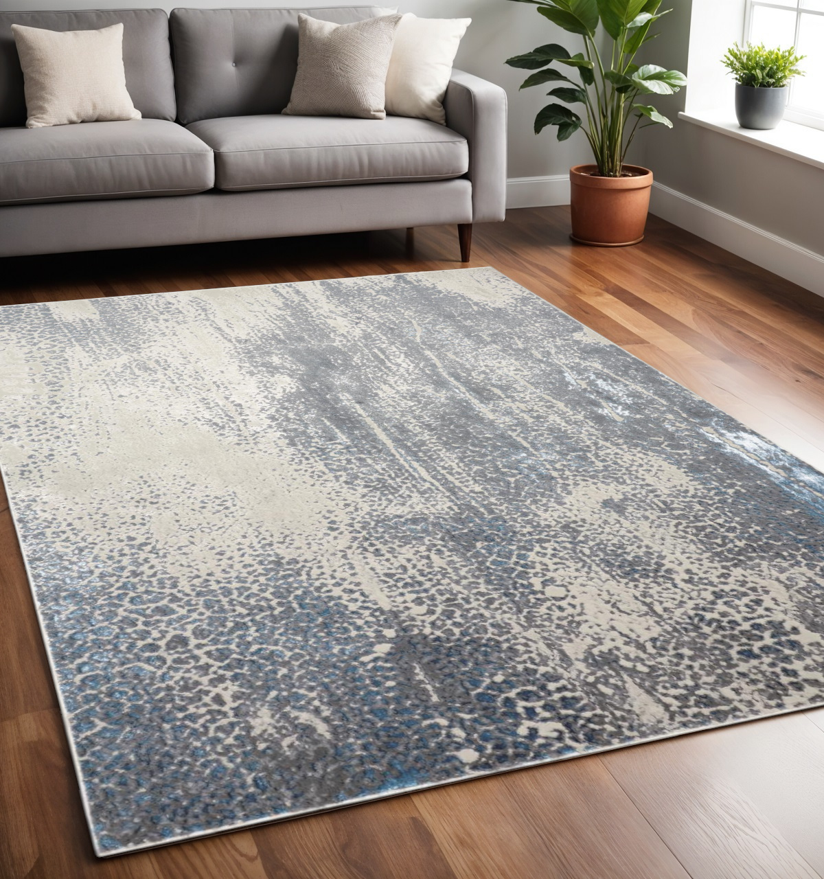 5" X 8" Gray and Ivory Abstract Non Skid Area Rug