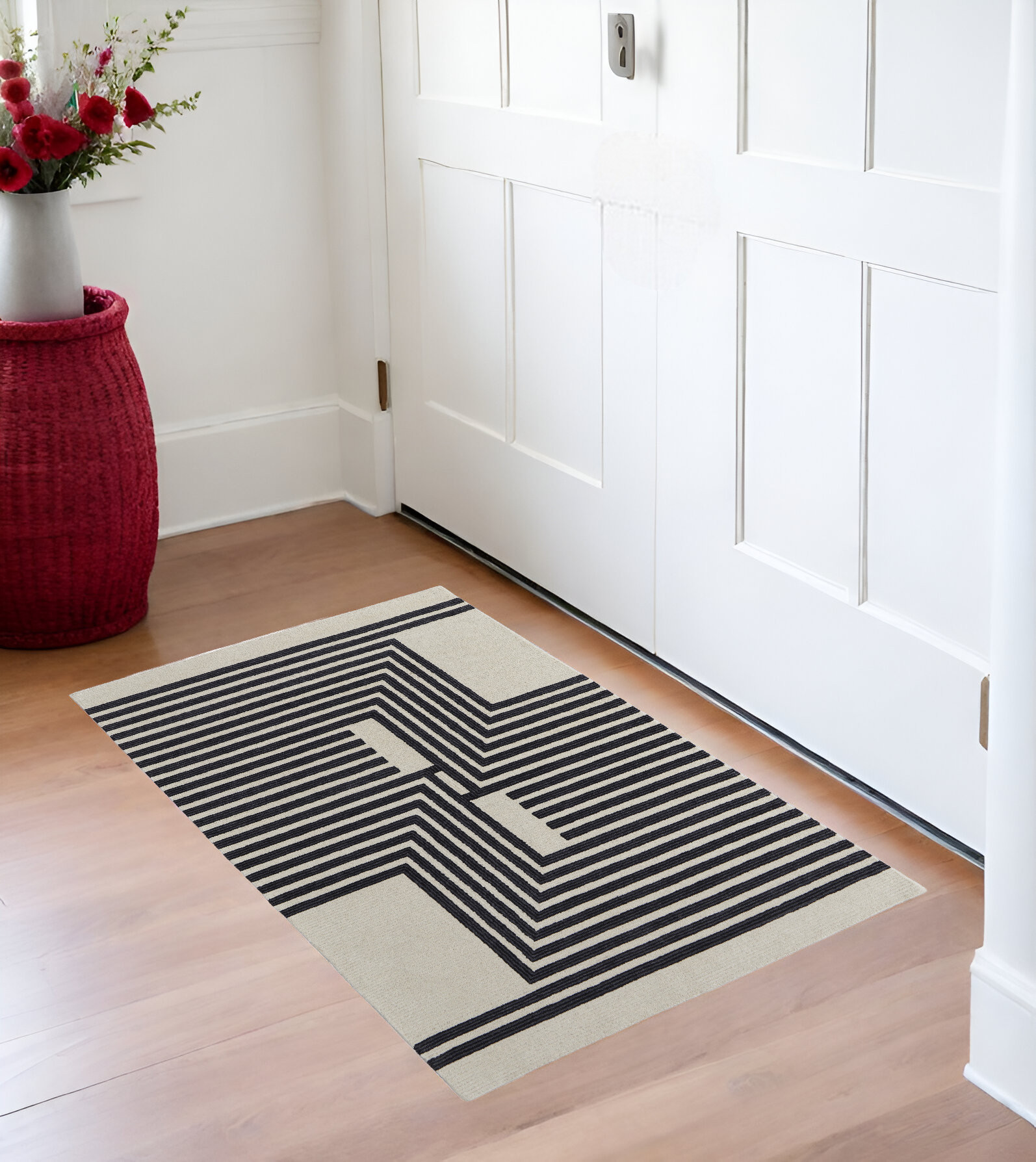 2" X 3" Black and Ivory Abstract Geometric Hand Tufted Area Rug