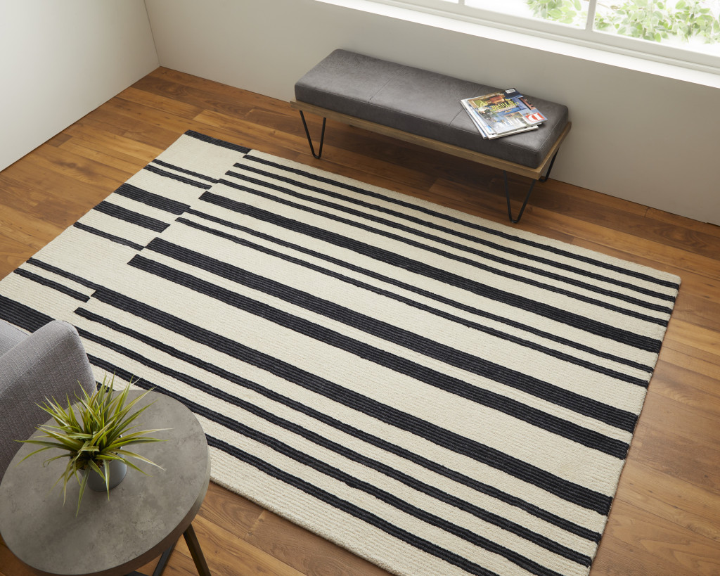 4" X 6" Ivory and Black Wool Abstract Hand Tufted Area Rug