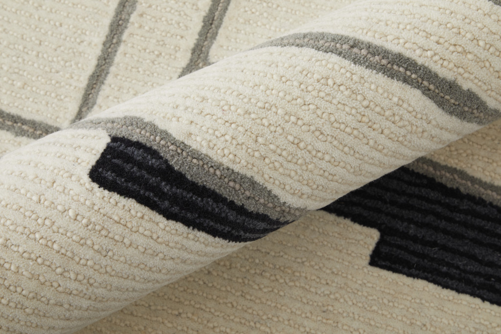 2" X 3" Gray and Ivory Wool Abstract Hand Tufted Area Rug