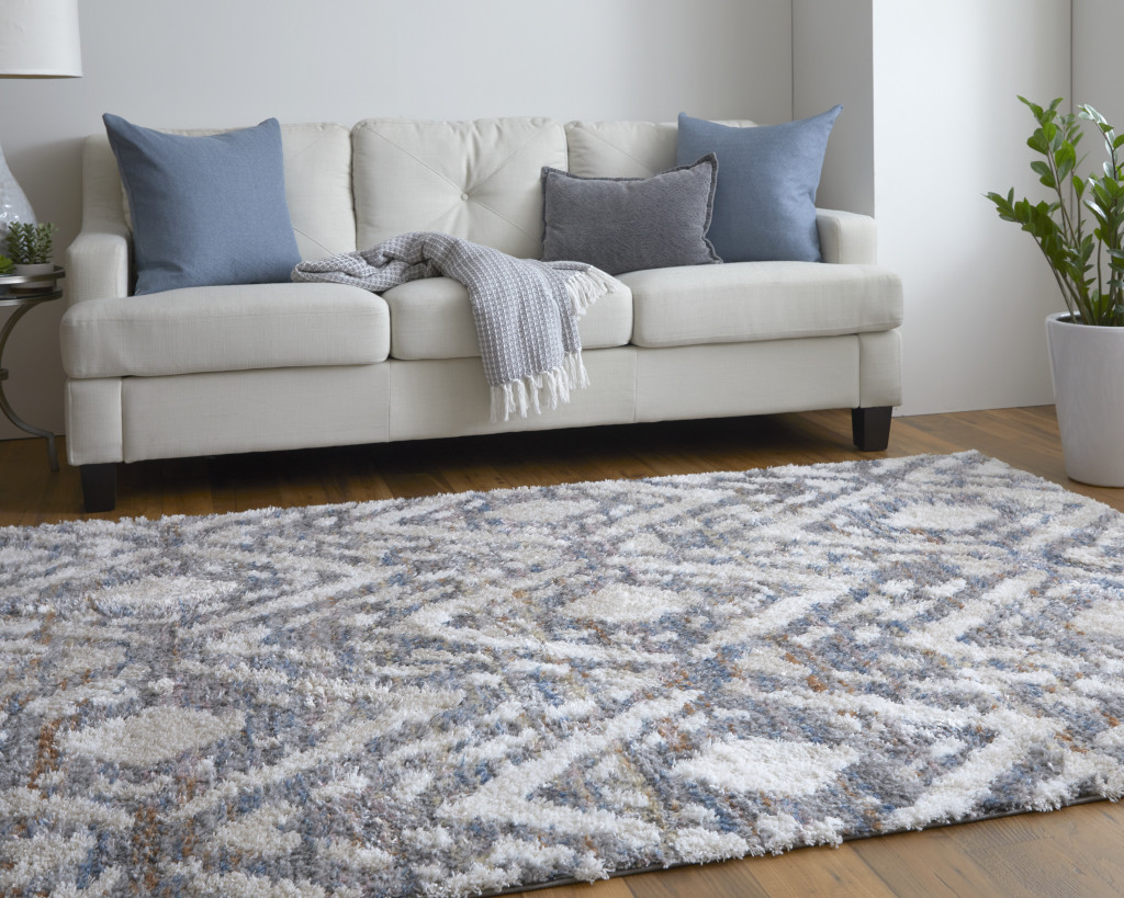 2" X 3" Ivory Gray And Taupe Geometric Power Loom Stain Resistant Area Rug