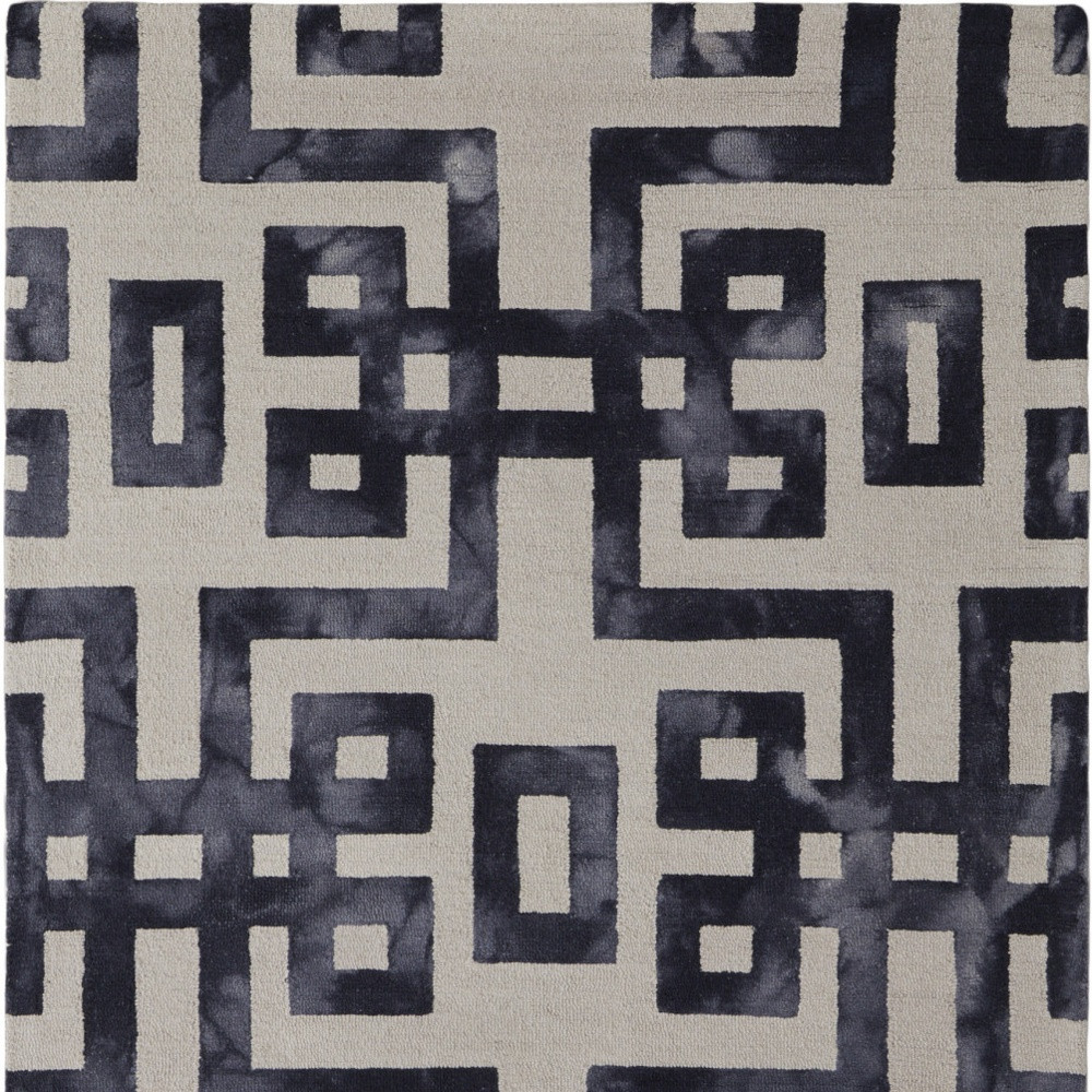 5" X 8" Ivory And Black Wool Tufted Handmade Area Rug