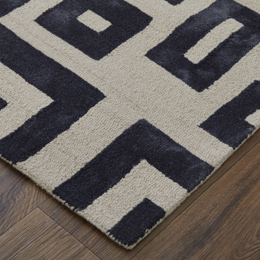 2" X 3" Ivory And Black Wool Tufted Handmade Area Rug