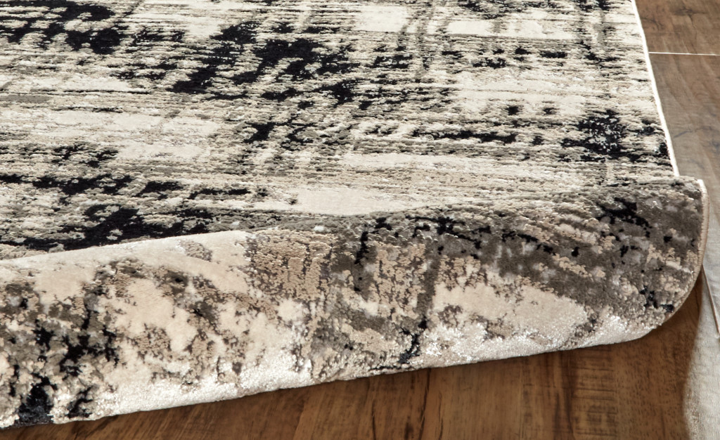 8" X 10" Black White And Gray Area Rug