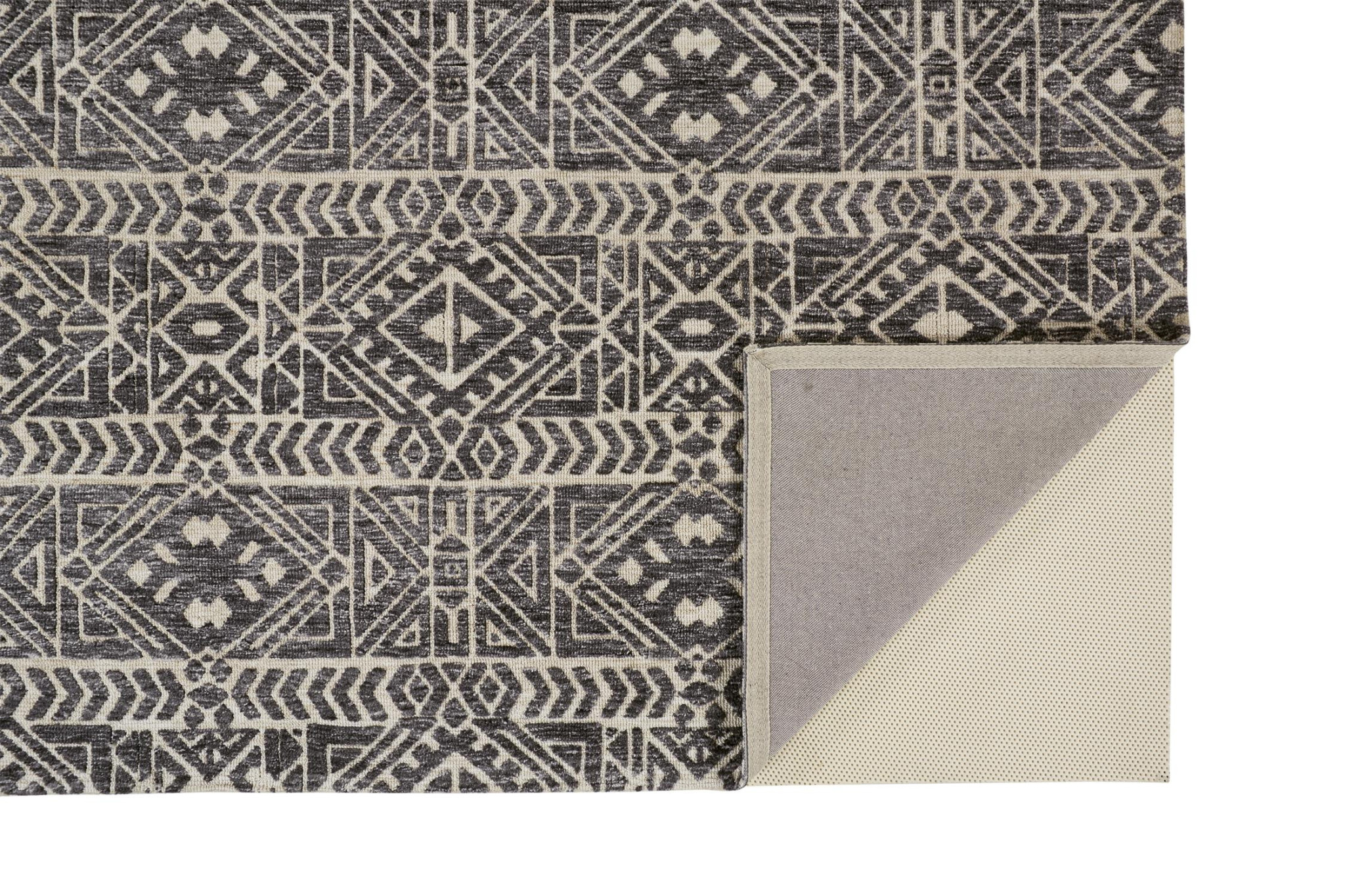4 X 6 gray Black And Ivory Striped Stain Resistant Area Rug