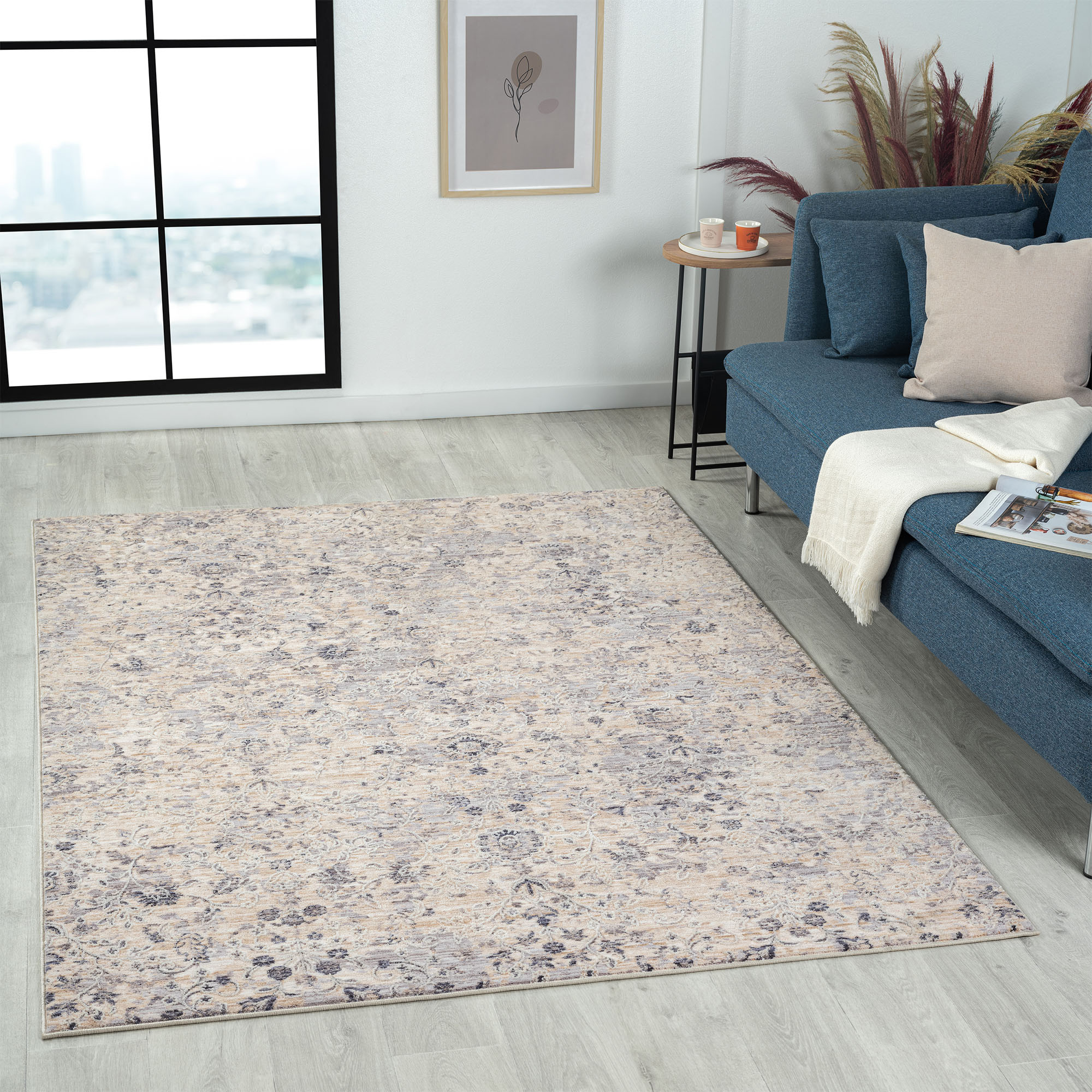 4" X 6" Gray Floral Area Rug