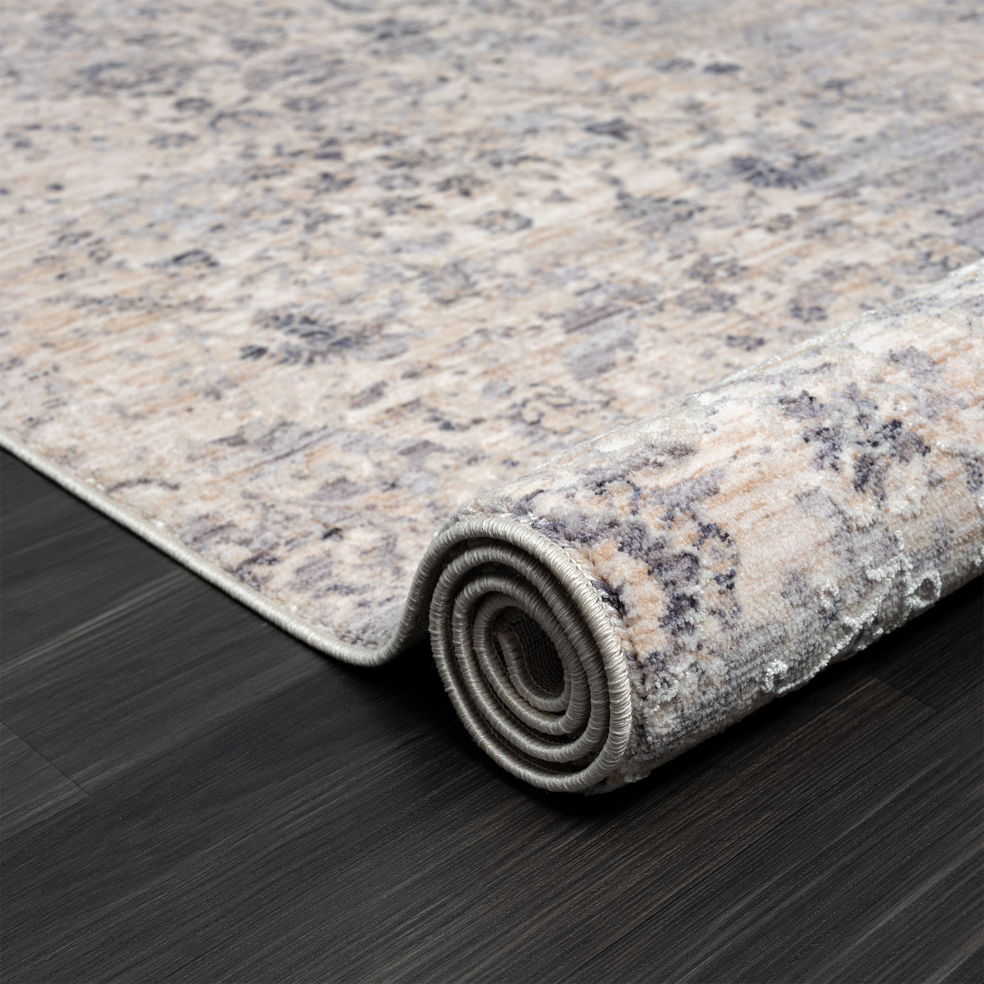 4" X 6" Gray Floral Area Rug