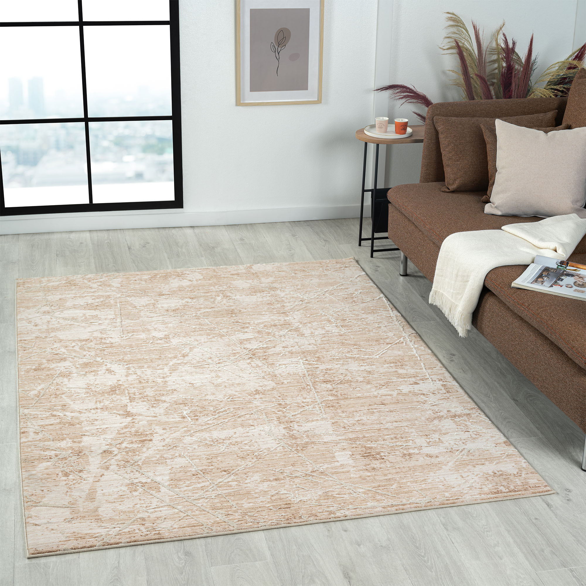 4" X 6" Beige Abstract Area Rug