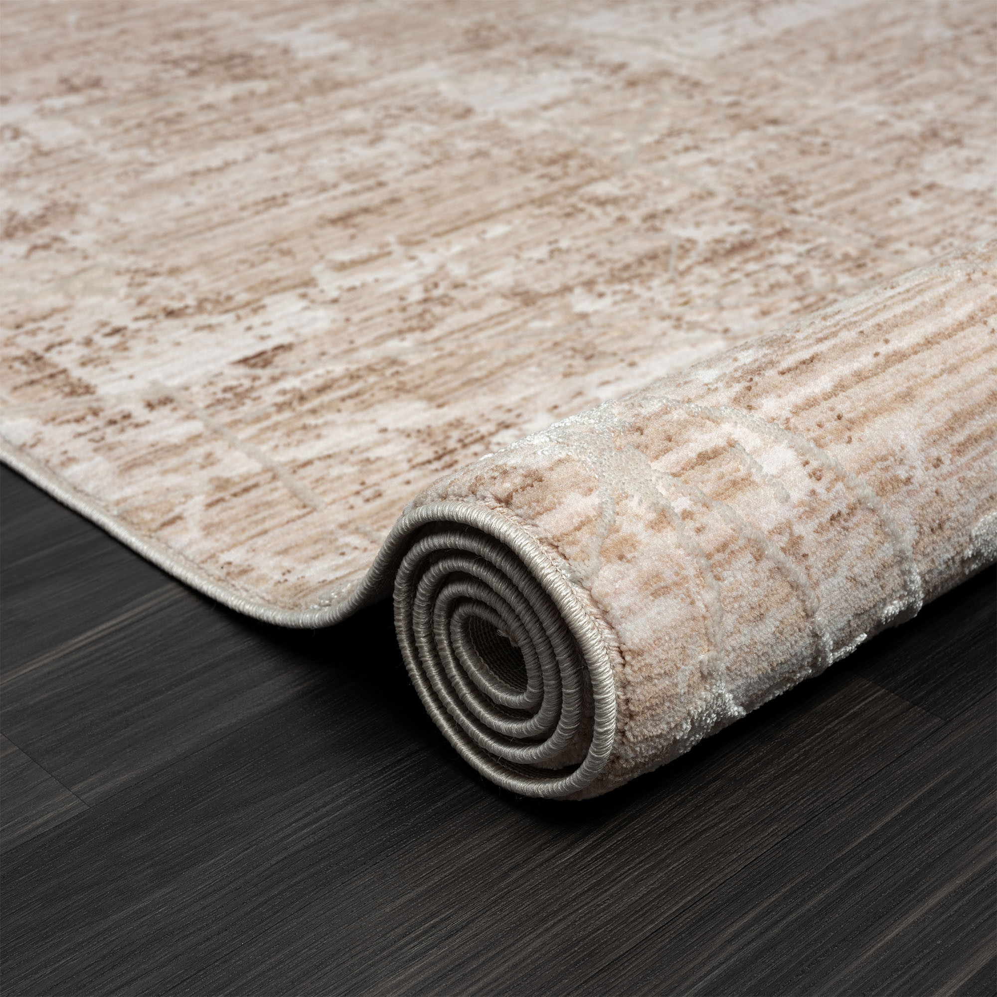 4" X 6" Beige Abstract Area Rug
