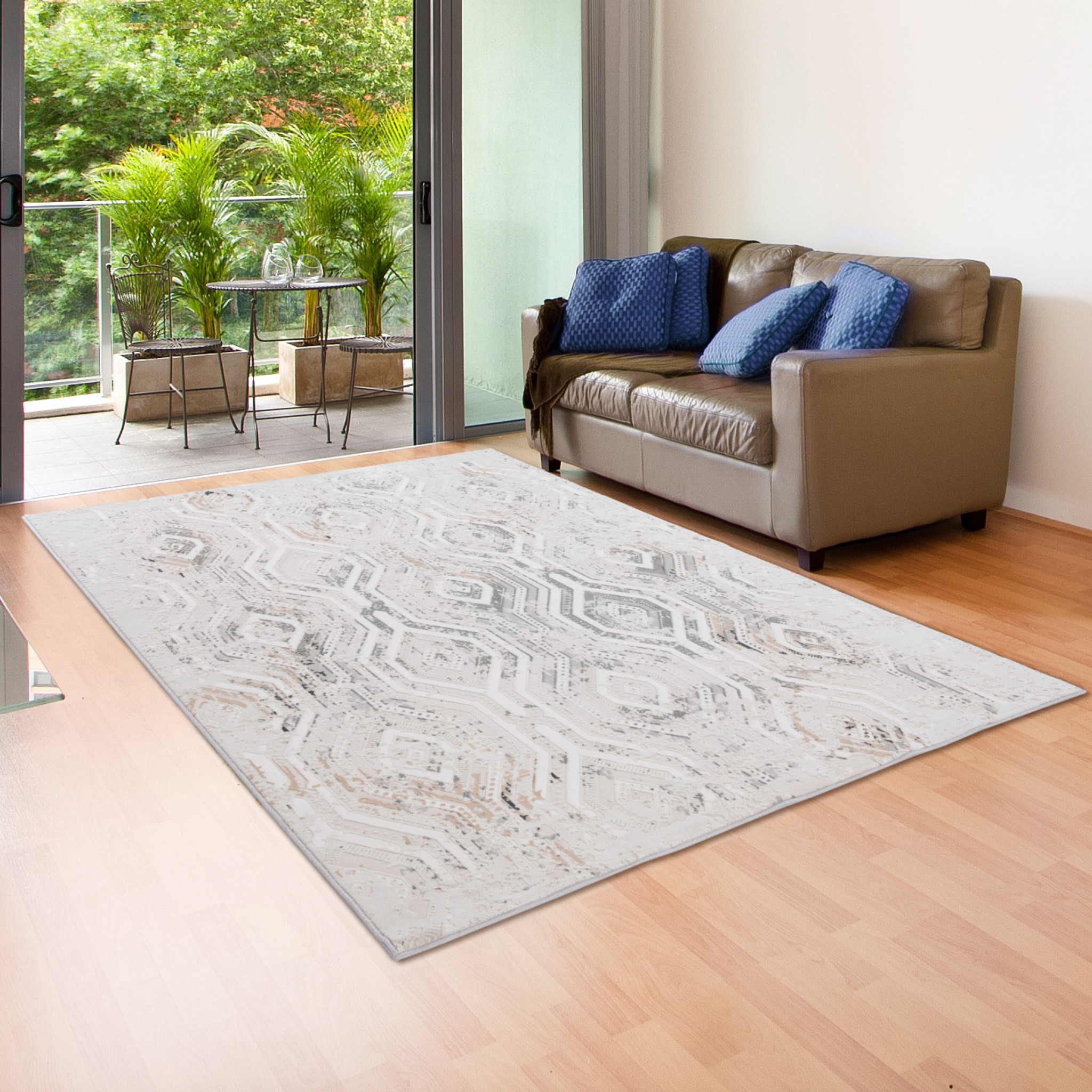 9" X 12" Cream Abstract Distressed Area Rug