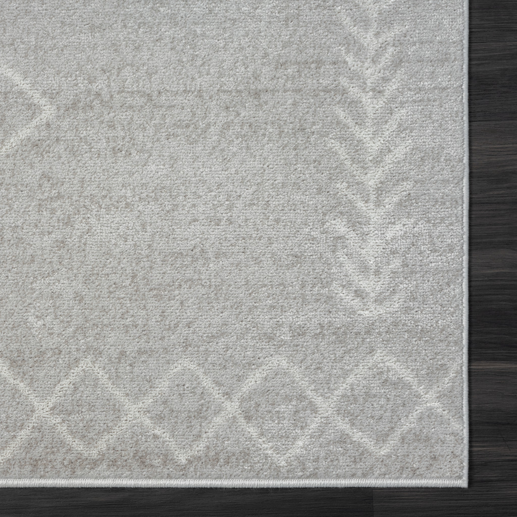5" X 7" Gray Diamond Area Rug