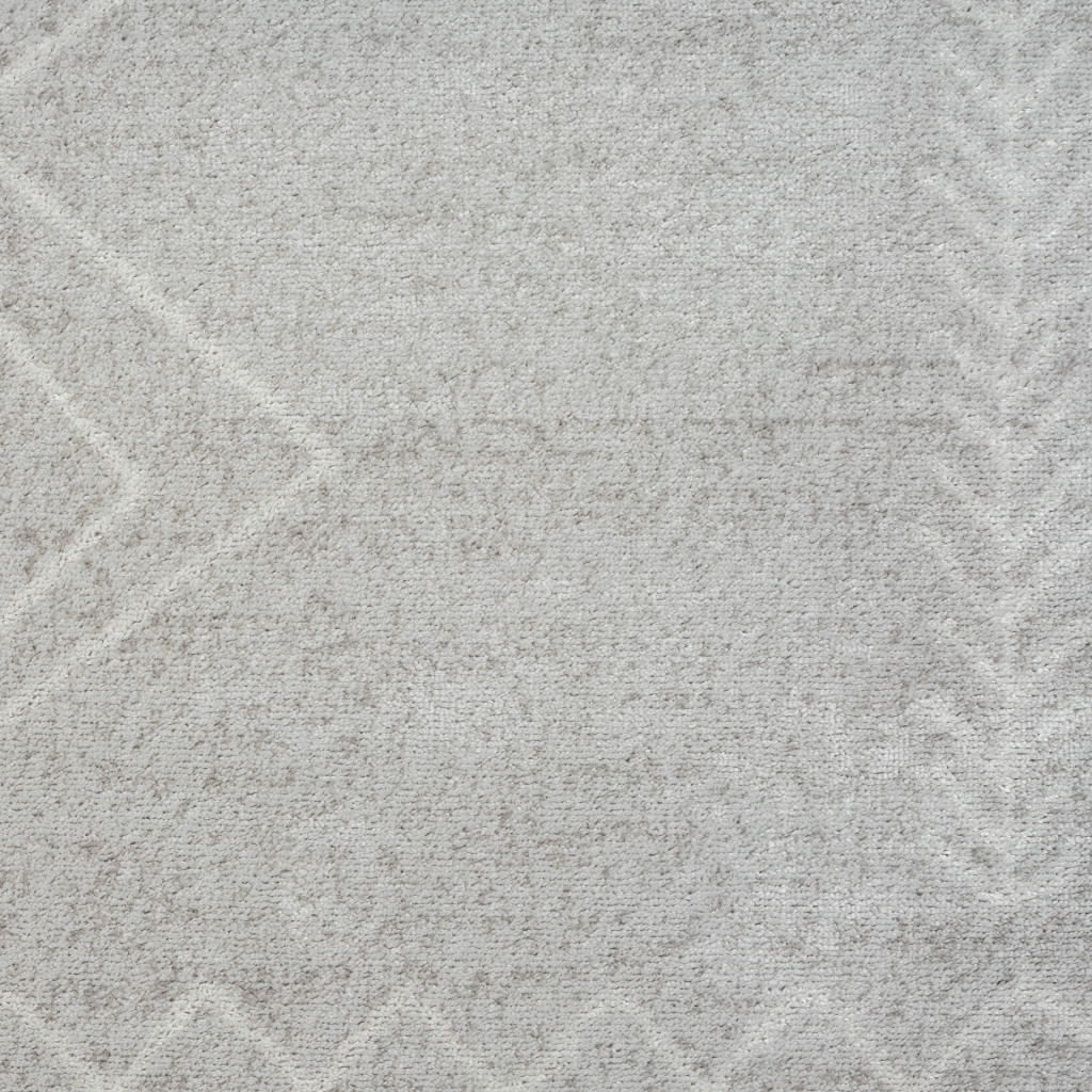 5" X 7" Gray Diamond Area Rug