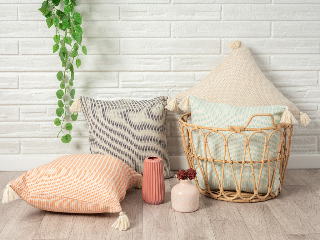 18" X 18" Beige And Ivory 100% Cotton Striped Zippered Pillow