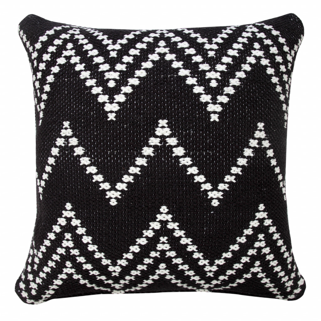 20" X 20" Black And White 100% Cotton Chevron Zippered Pillow