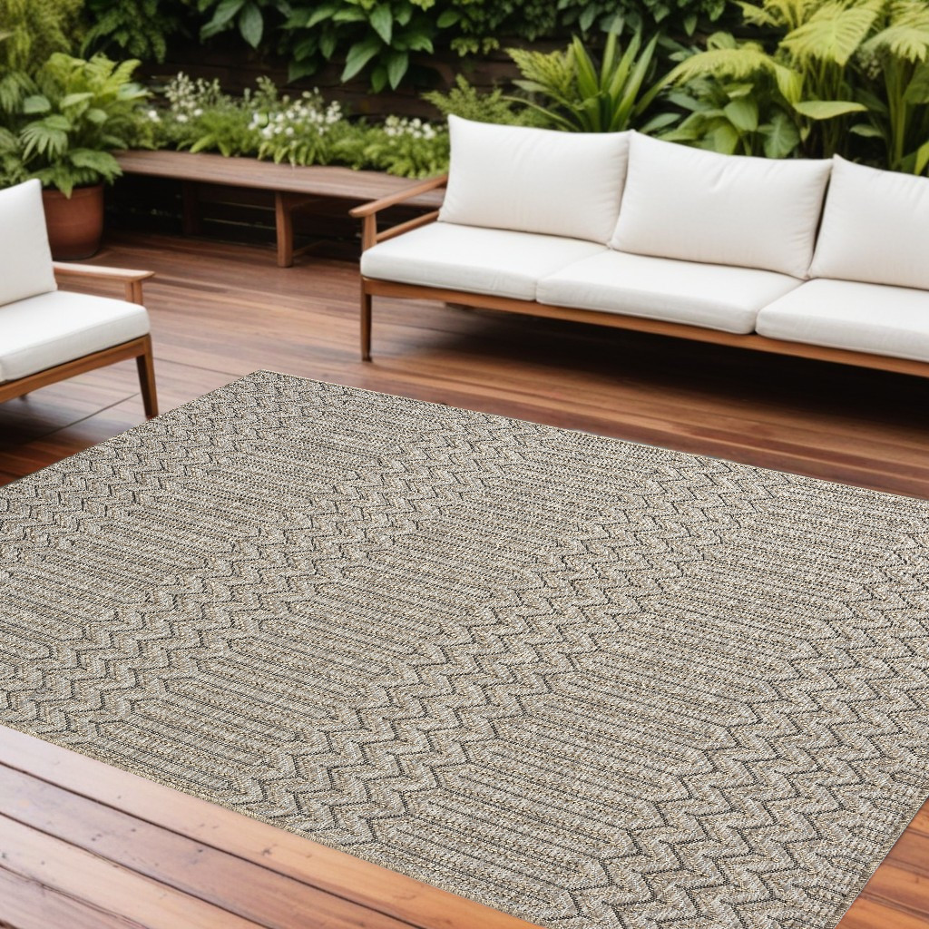 8' X 10' Gray Chevron Handmade Indoor Outdoor Area Rug-517472-1