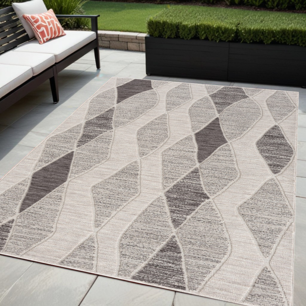 5' X 7' Gray Geometric Indoor Outdoor Area Rug-517488-1