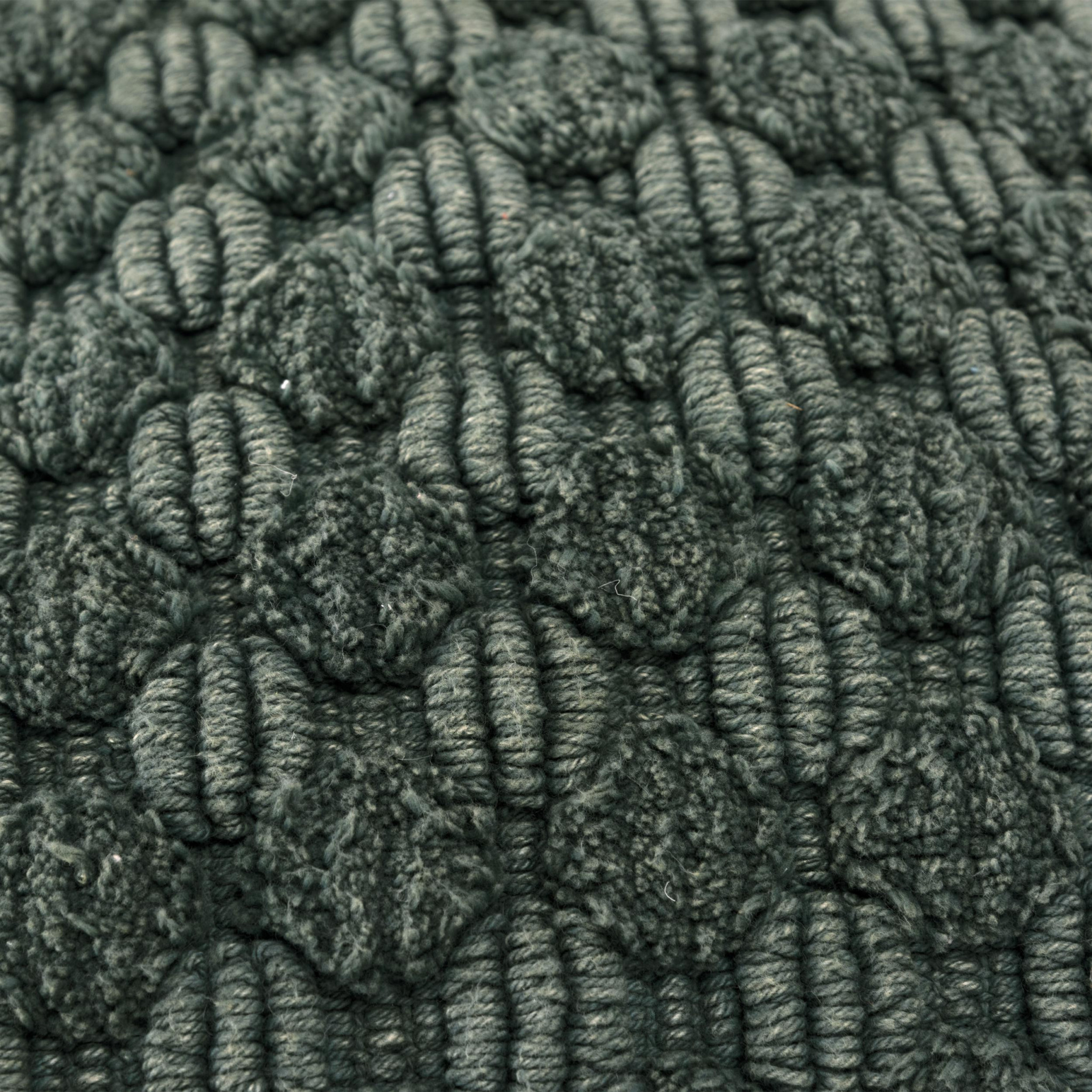20" Green Cotton Throw Pillow With Texture