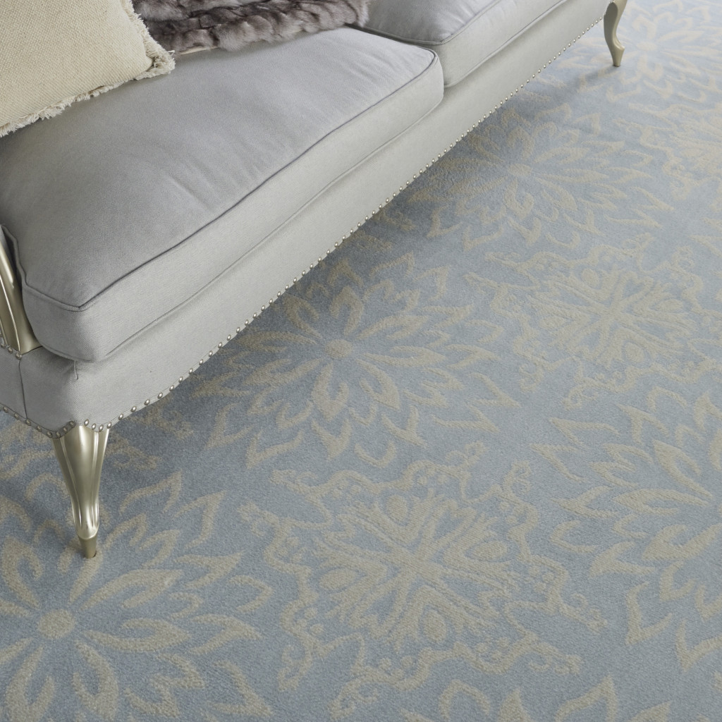 8" X 10" Light Blue Floral Power Loom Area Rug