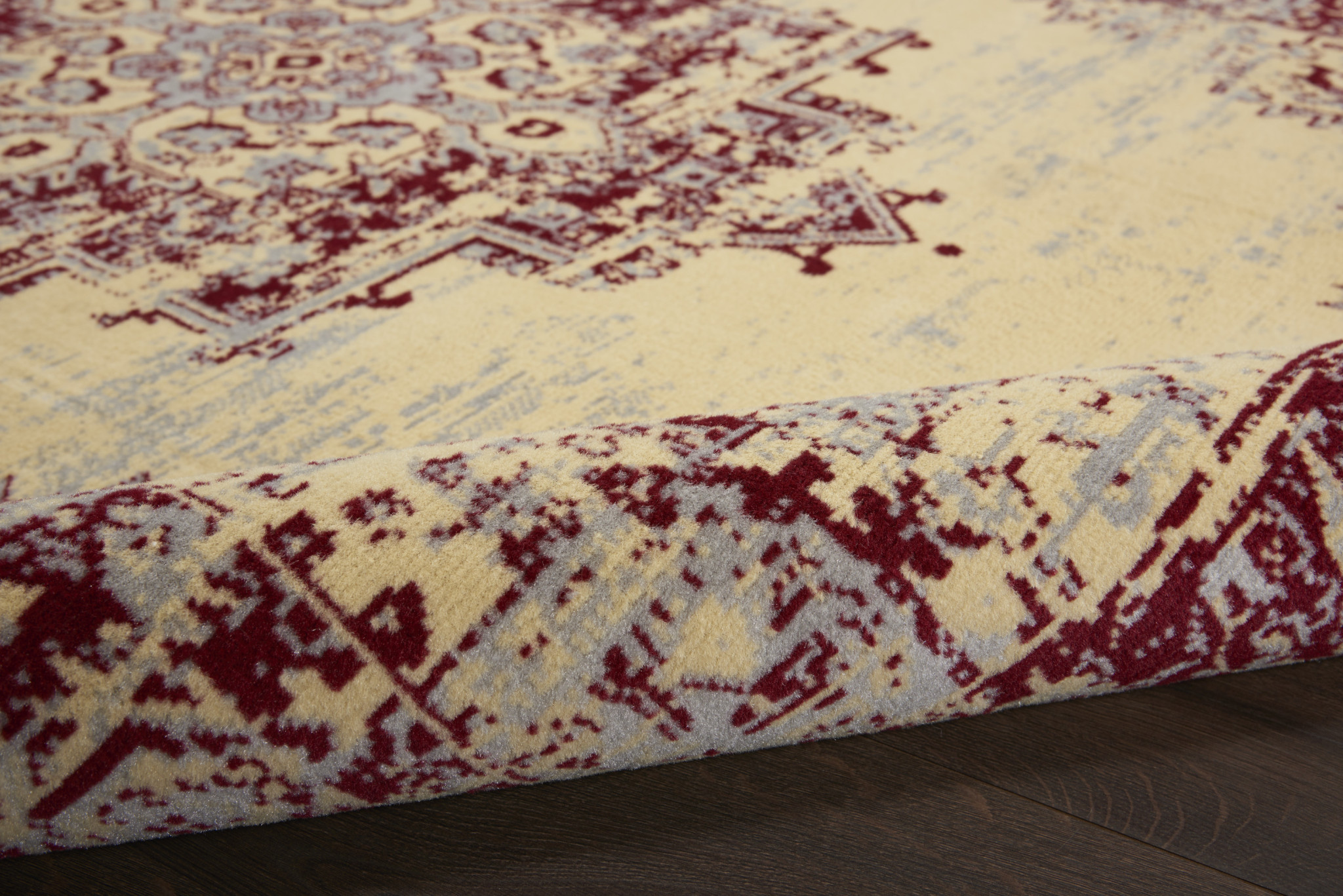 5" X 7" Cream Damask Power Loom Area Rug