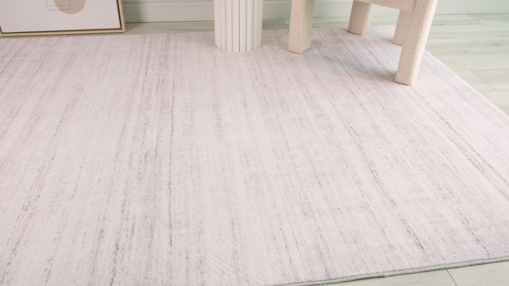 4" X 6" Beige Abstract Area Rug
