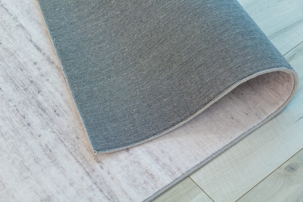 4" X 6" Beige Abstract Area Rug