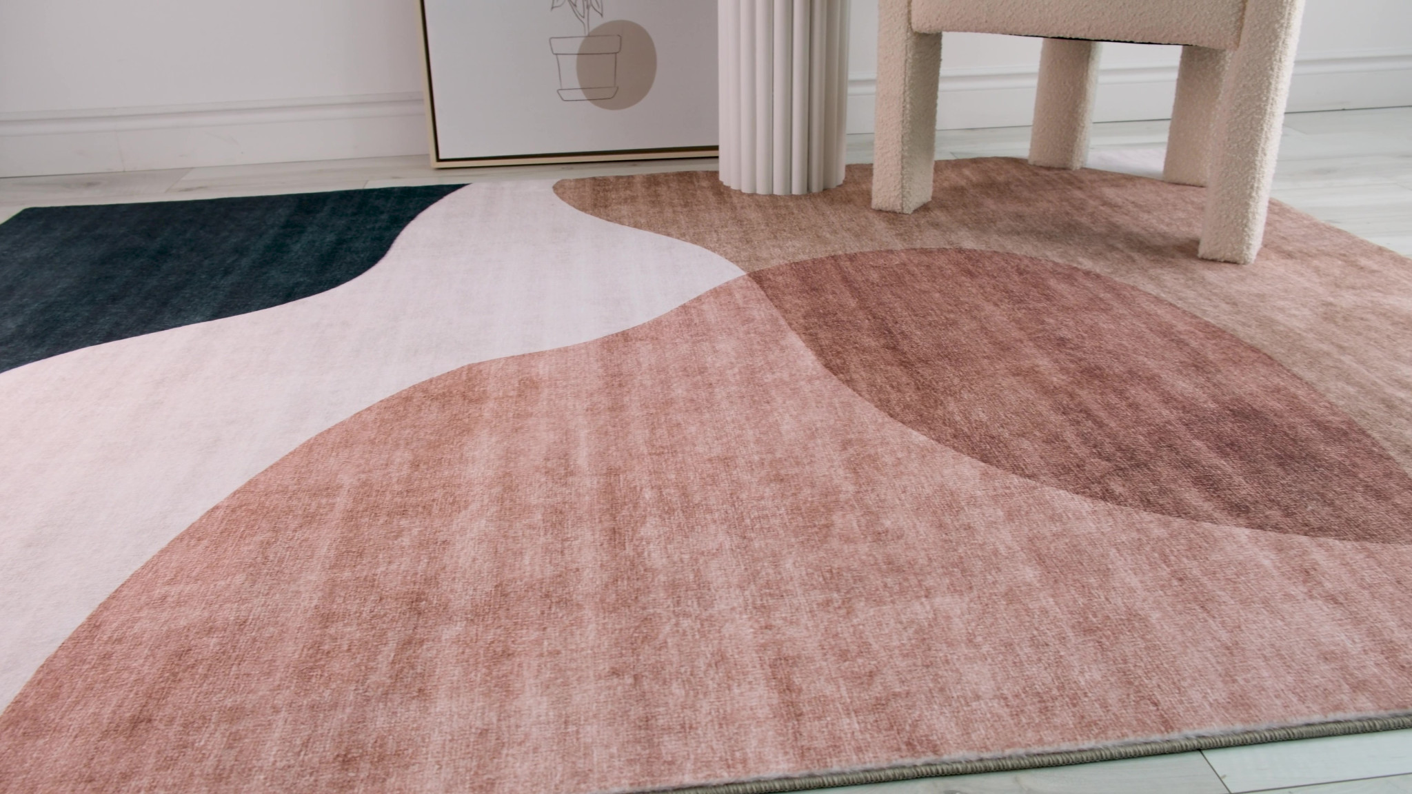 7" X 10" Beige and Green Abstract Distressed Area Rug