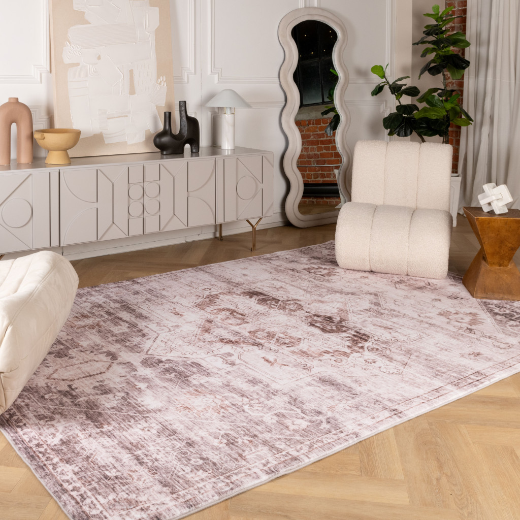 5" X 8" Brown and Ivory Oriental Area Rug