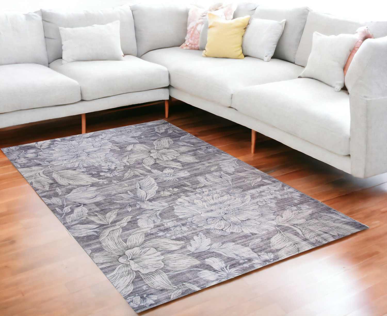 5" X 8" Gray and Beige Floral Area Rug
