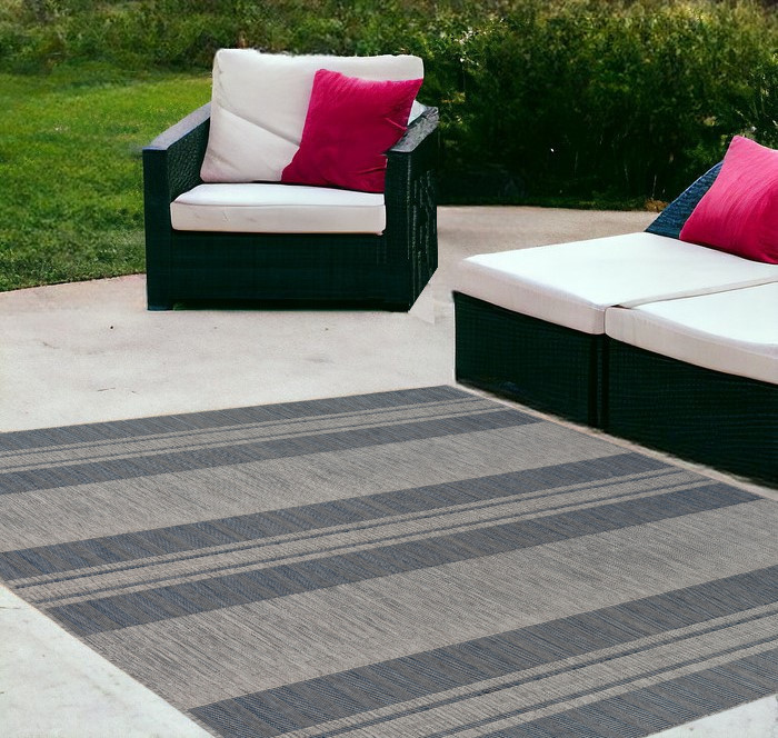 4' x 6' Blue and Gray Striped Stain Resistant Indoor Outdoor Area Rug-531640-1
