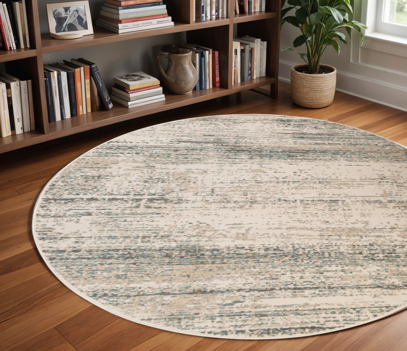 8' Gray and Ivory Abstract Power Loom Round Rug-531688-1