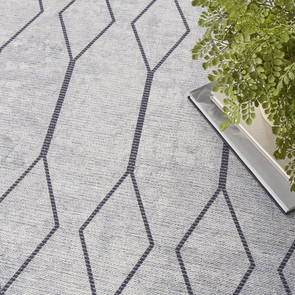 8" X 10" Ivory and Gray Geometric Power Loom Washable Area Rug
