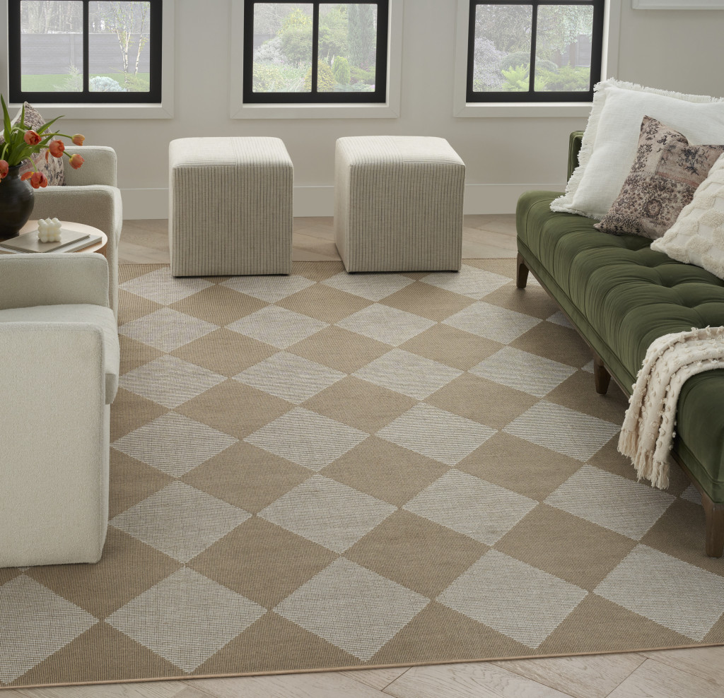 5" X 7" Natural and Ivory Geometric Power Loom Washable Non Skid Area Rug