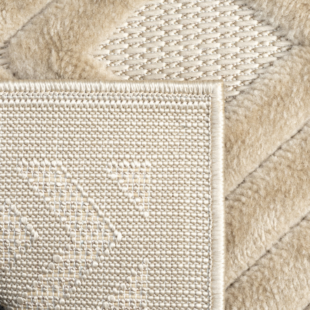 5 x 7 Beige geometric Area Rug