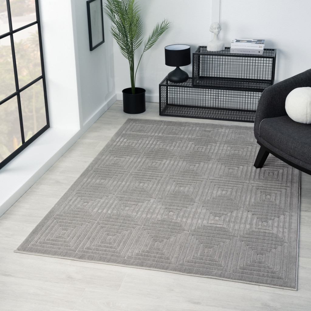 5" X 7" Gray Geometric Area Rug