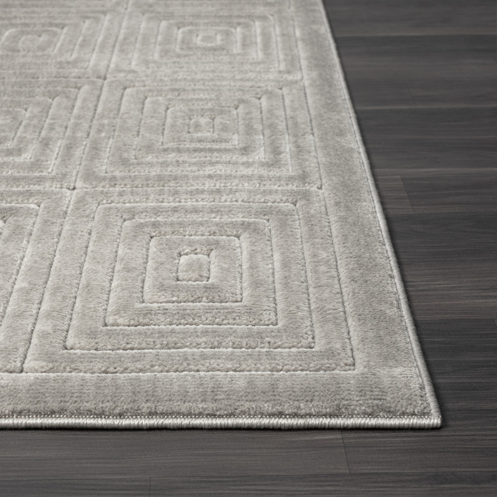 5" X 7" Gray Geometric Area Rug