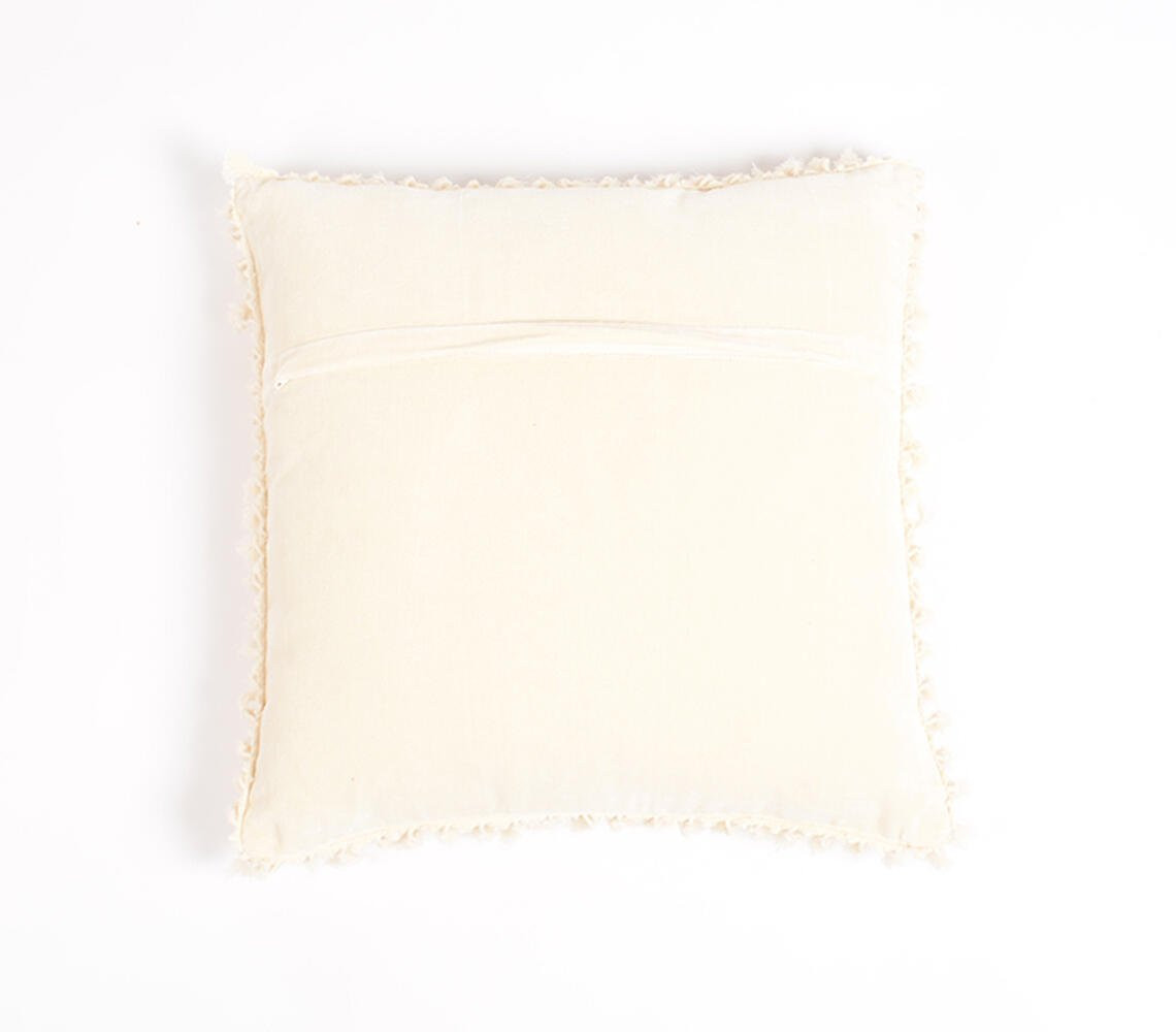 18" Off White Cotton Blend Throw Pillow Cover With Tassels