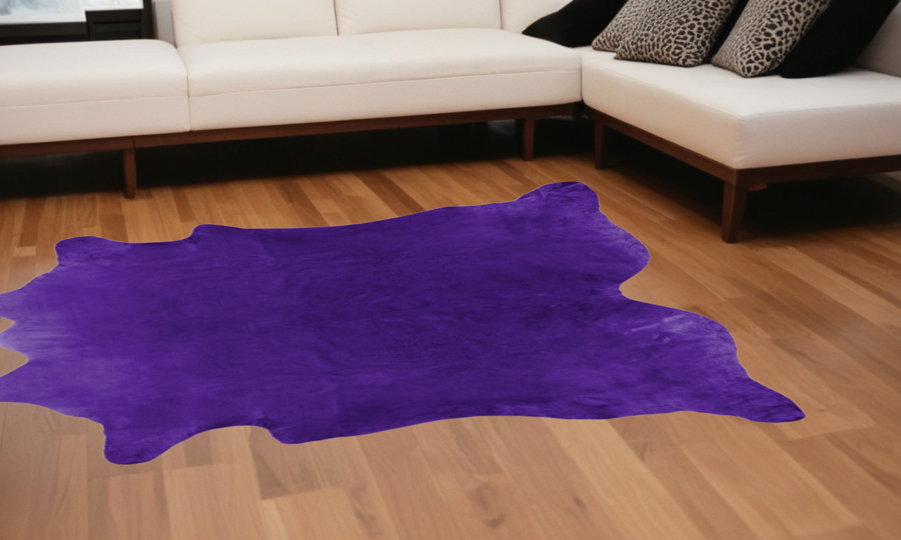 6' x 7' Purple Cowhide Hand Knotted Area Rug-544299-1