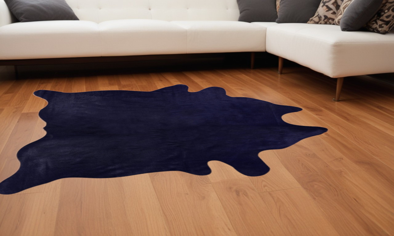 5' x 7' Midnight Cowhide Hand Knotted Area Rug-544308-1
