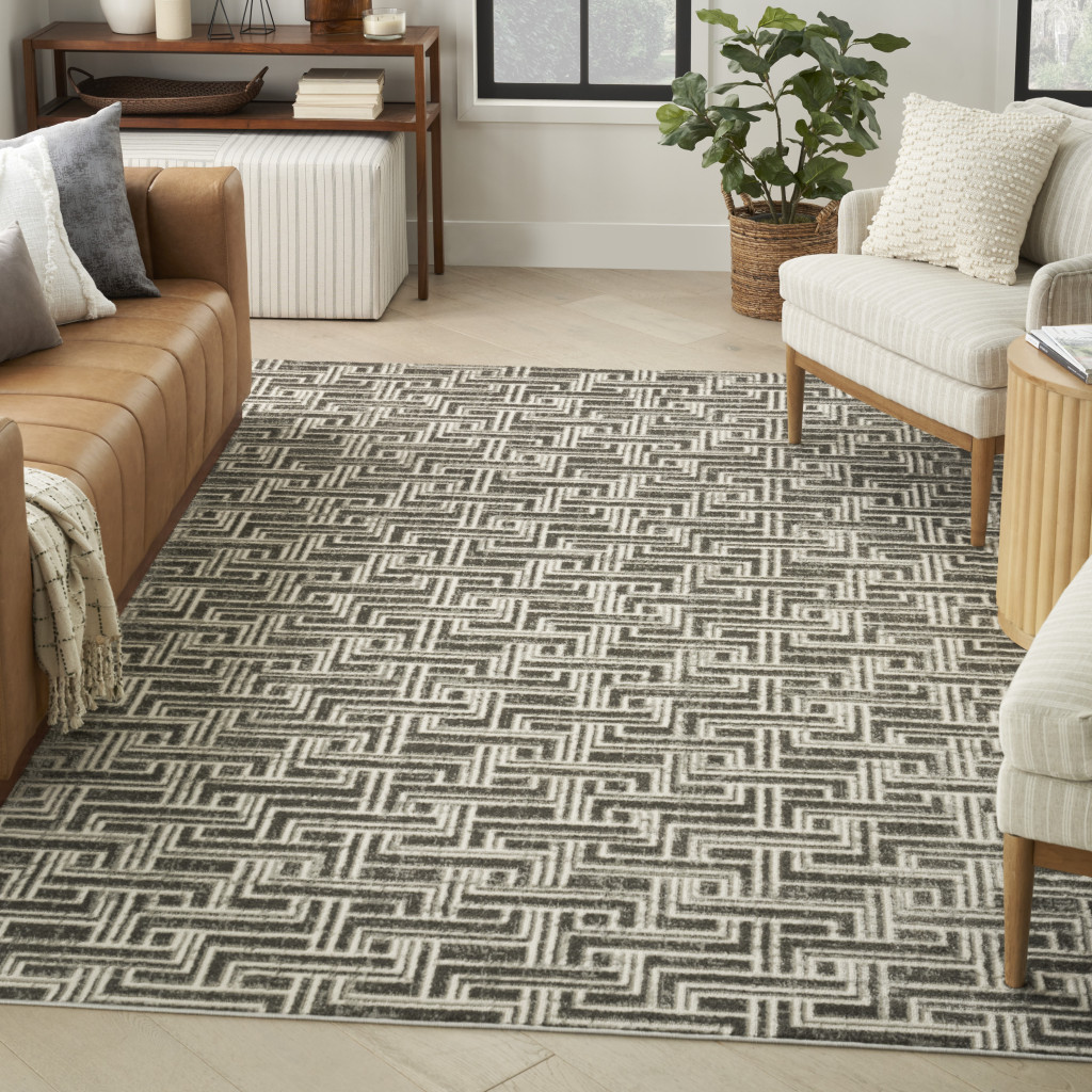 5" X 7" Gray Geometric Distressed Area Rug