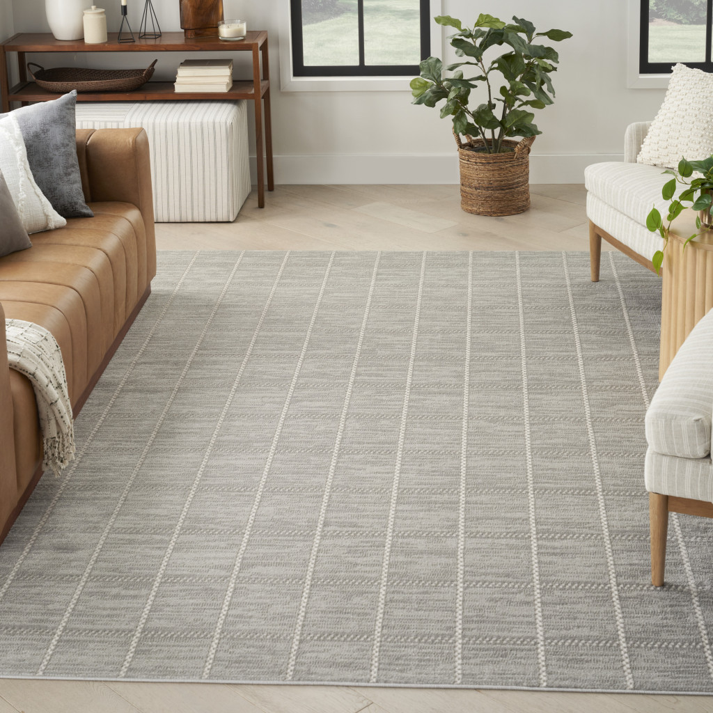 5" X 7" Gray Geometric Area Rug