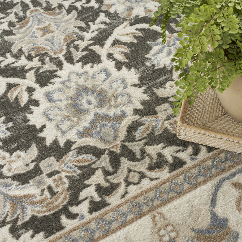 4" X 6" Gray Floral Distressed Area Rug